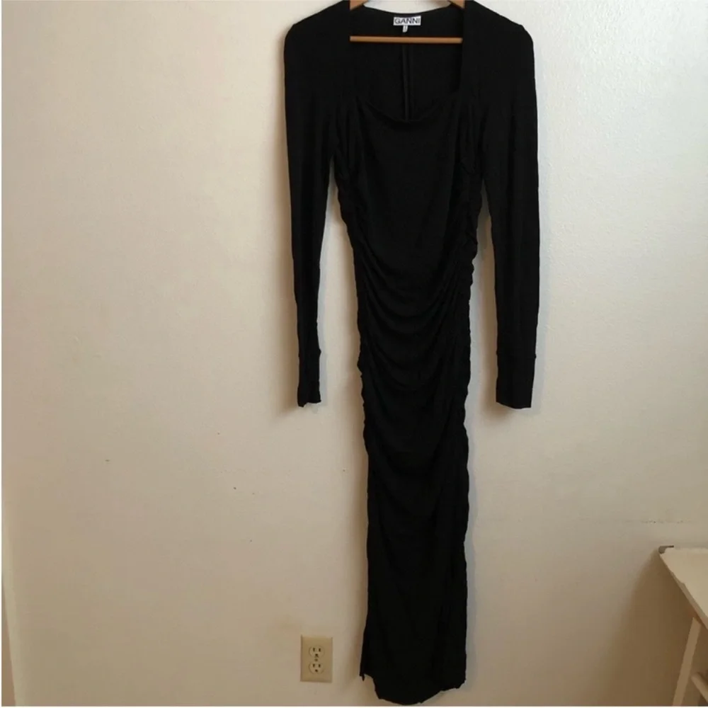 GANNI Ruched crepe midi dress - Picture 14 of 16